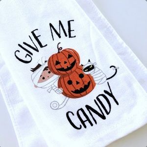 NWT Halloween Tea Towels